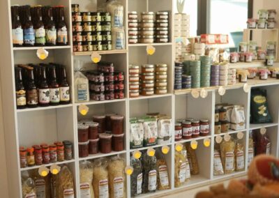 primeur saint come come au marche epicerie fine saint come fruits et legumes bazas fromagerie saint come